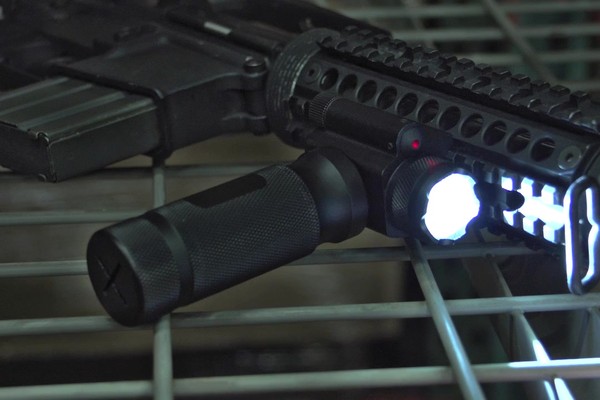 Sniper™ WATERPROOF Red Laser / Light Foregrip - image 10 from the video
